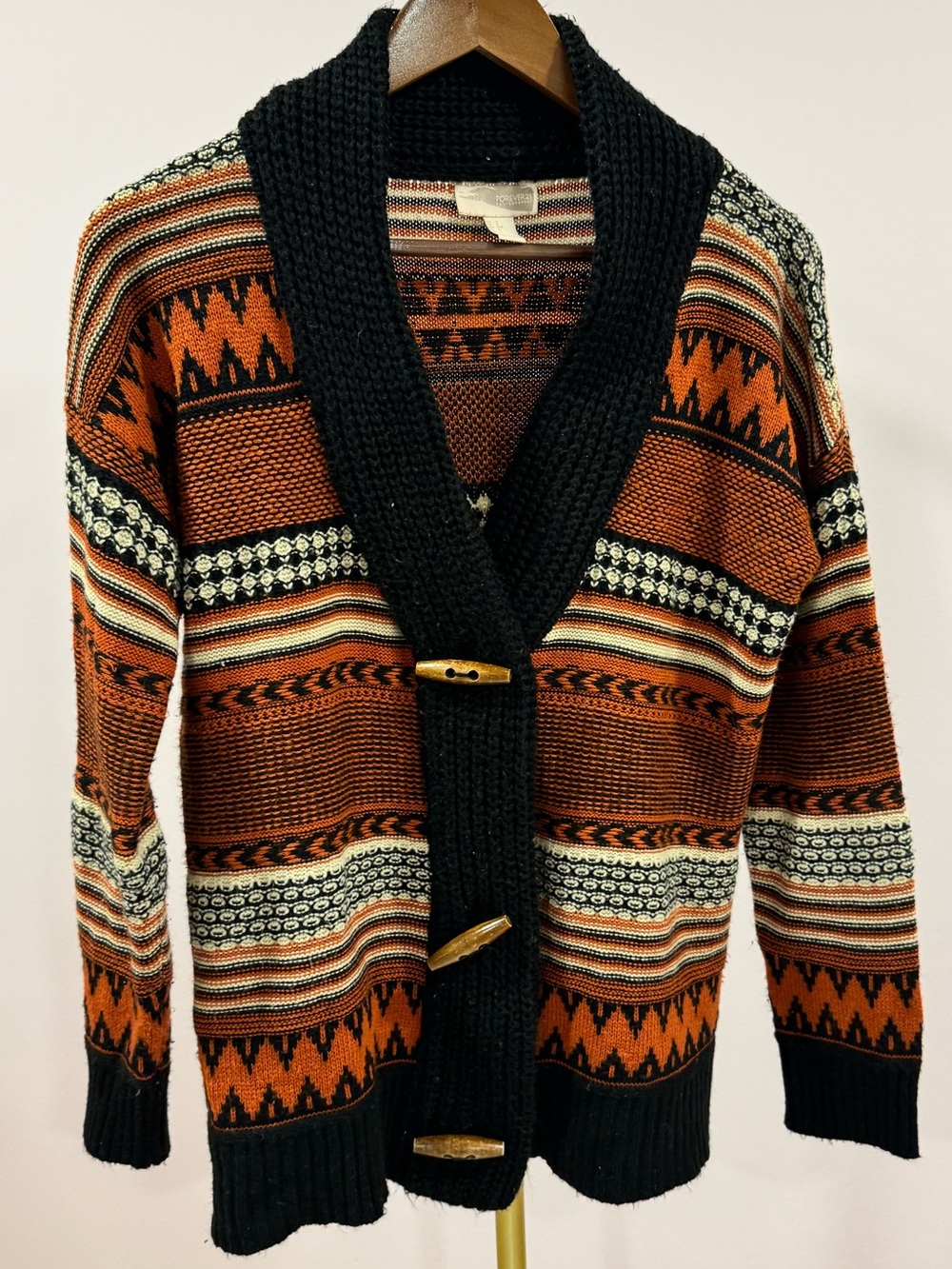 FOREVER 21 • Contemporary Southwestern Aztec Knit
Cardigan Sweater Size Small